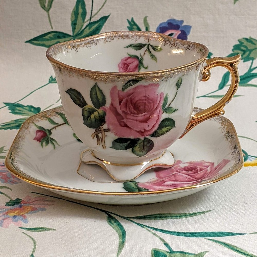 Uniquely square-shaped vintage Mid-century Royal Sealy Japan rose themed teacup